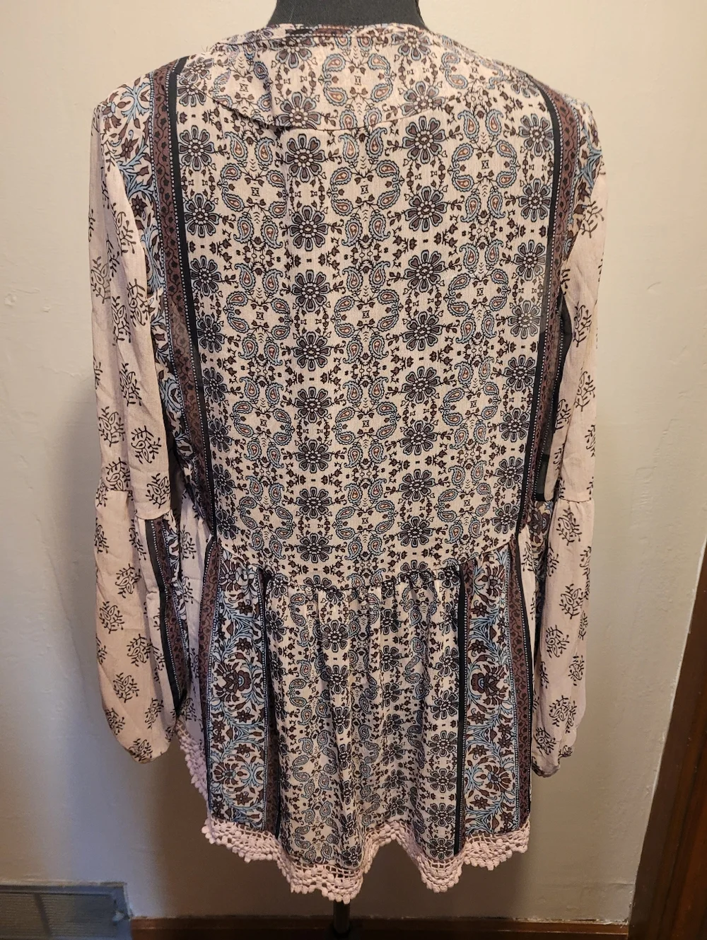 Knox Rose Boho Patchwork Blouse Purple Paisley Medium Semi Sheer - Picture 5 of 7